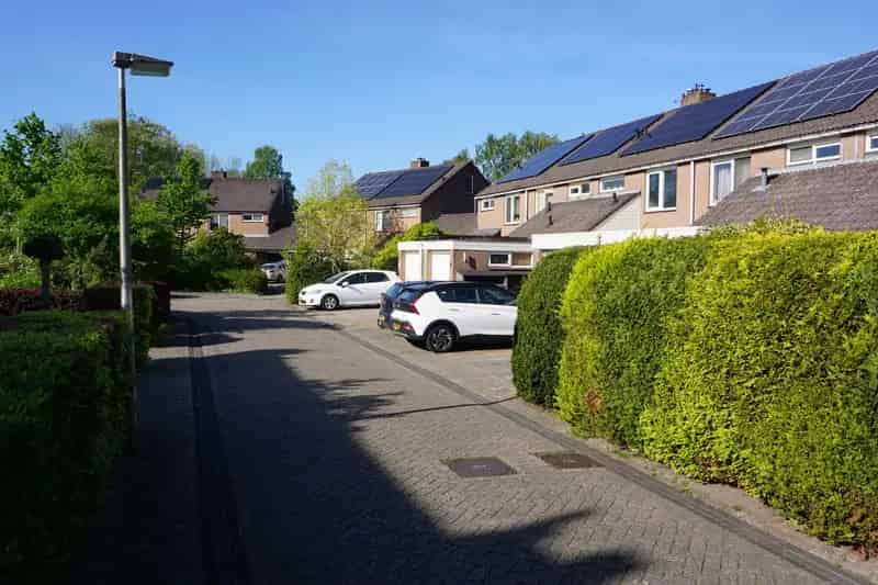 Tussenwoning Purmerend 3 slaapkamers garage parkeerplaats