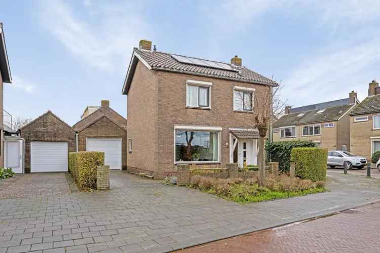 Vrijstaand Huis Lage Zwaluwe 8 Zonnepanelen Ruime Aanbouw Garage