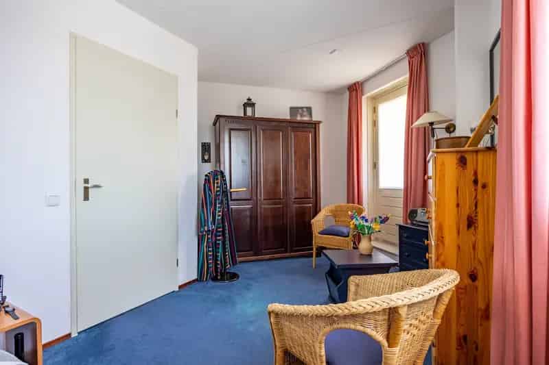 2 Onder 1 Kapwoning Marum Ruime Tuin Garage 2002