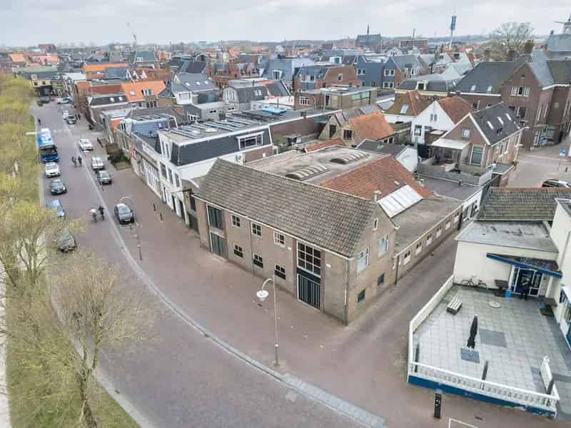 Bedrijfshal Sneek | Zoek bedrijfshallen te koop: Prins Hendrikkade 4 8601 CA Sneek 