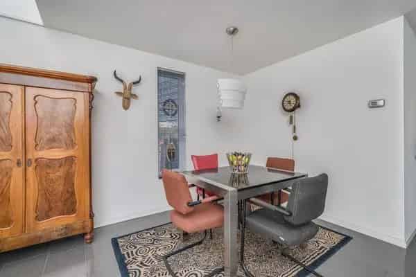 3 Kamer Hoekbungalow Ommoord Ruime Tuin Moderne Badkamer