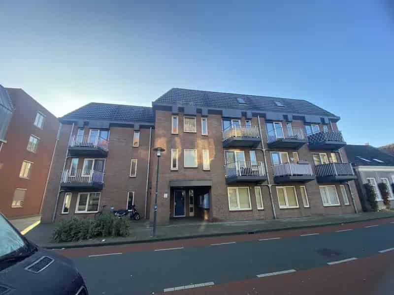 Appartement Te Huur , 292, Grotestraat, Waalwijk, Noord-Brabant