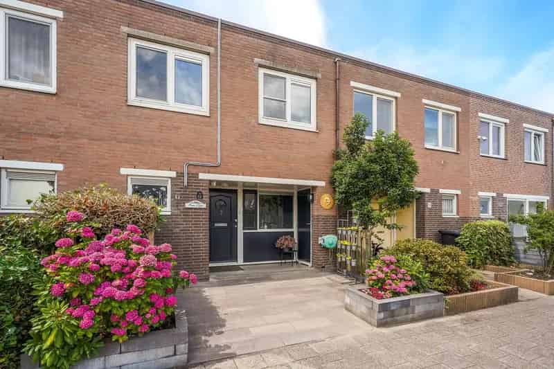 Huis te koop: Lijnbaan 61 2728 AB Zoetermeer | Funda