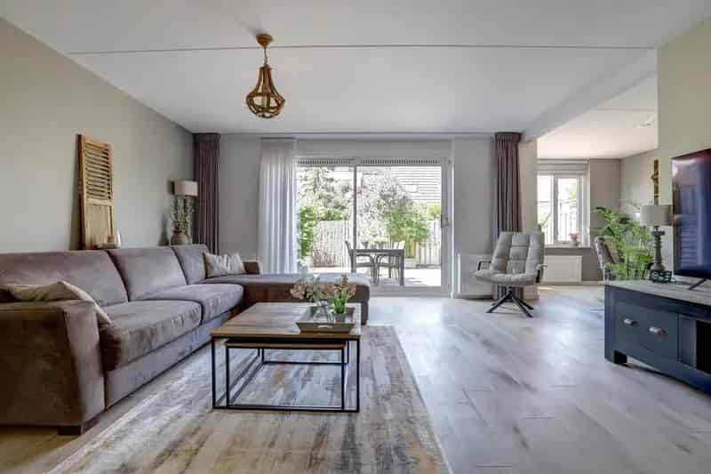 Huis Te Koop , 45, Poldervaart, 's-Gravendeel, Zuid-Holland