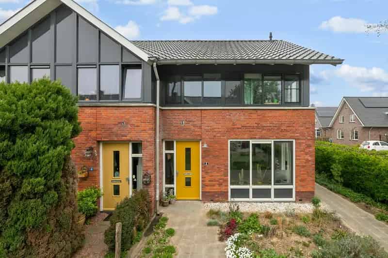 Hoekwoning Zevenaar 112m2 Ruime Tuin Nabij Recreatieplas