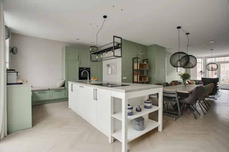 Moderne gezinswoning te koop Leidschendam 192m2