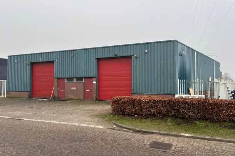 Bedrijfshal te Huur Zwolle Marslanden 300m²