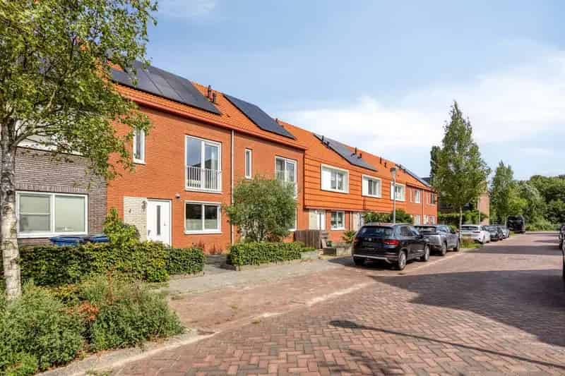 Huis te koop: Sprenglaar 134 1359 KD Almere | Funda