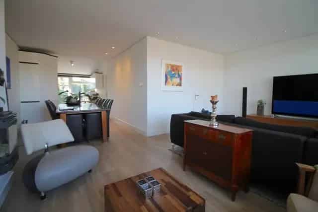 Te huur: 2-onder-1-kap woning Teteringen 123m2 3 kamers