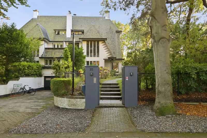 Gemeentelijke Monumenten Villa Wassenaar 5 slaapkamers Grote Tuin