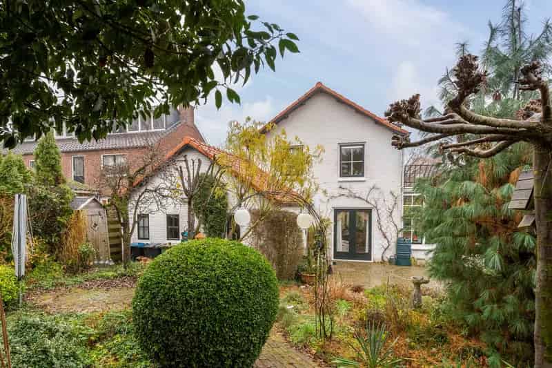 Vrijstaande woning Rhenen nabij centrum en bos