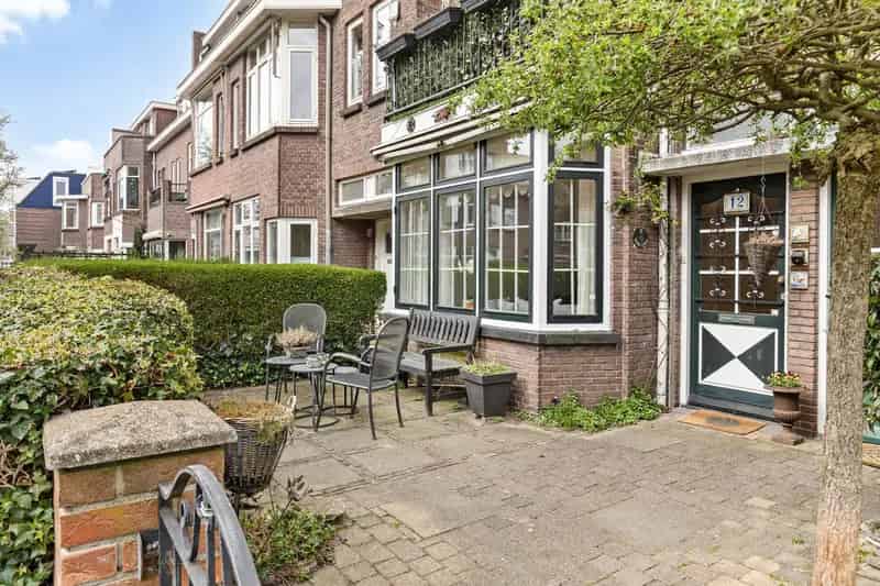 Rijswijk Centrum 3-kamer appartement 82m2 te moderniseren