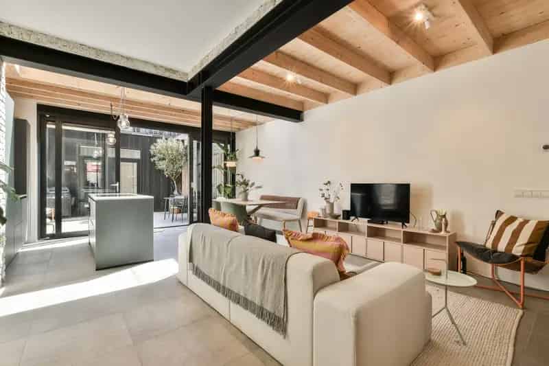 Amsterdam Oud-Zuid - Gerenoveerde benedenwoning met tuin
