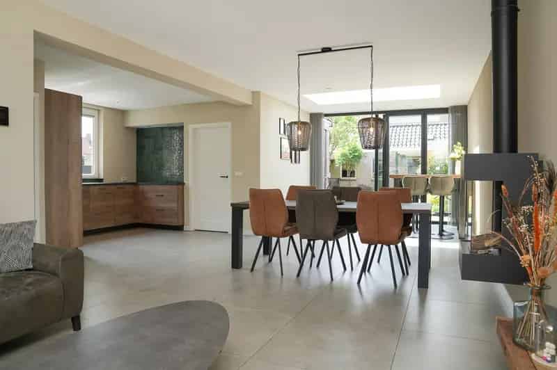 Huis te koop Julianastraat Schijndel 5 slaapkamers modern gerenoveerd
