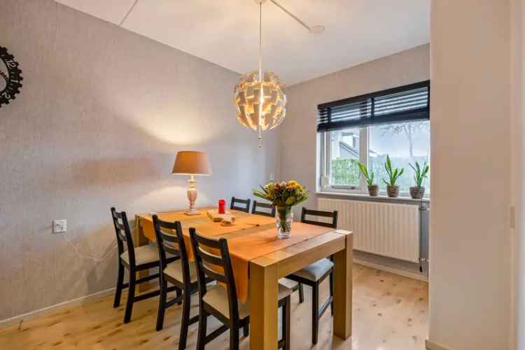 Huis te koop Herveld Mars 4: Ruime gezinswoning met moderne keuken en zonnepanelen