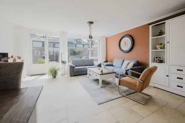 4 Slaapkamer Eengezinswoning Maaswijk Zonnige Tuin Recente Renovaties