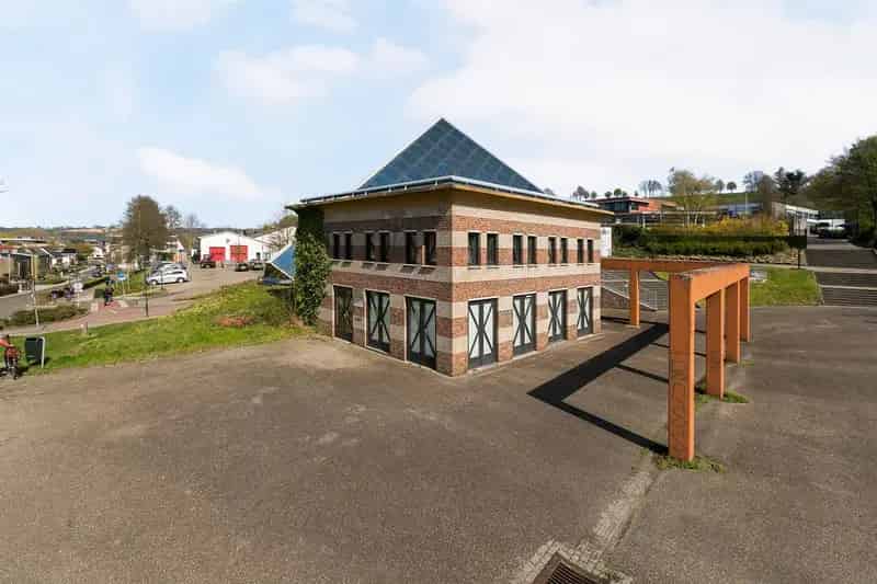 Kantoor te huur Gulpen 180m2 5 parkeerplaatsen Energielabel A+