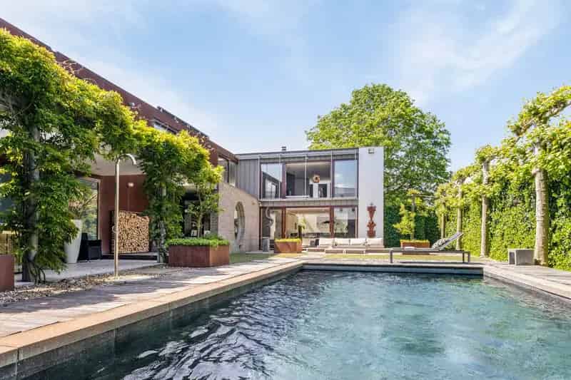 Luxe Villa met Wellness Oosterhout Ruime Tuin en Werkplek