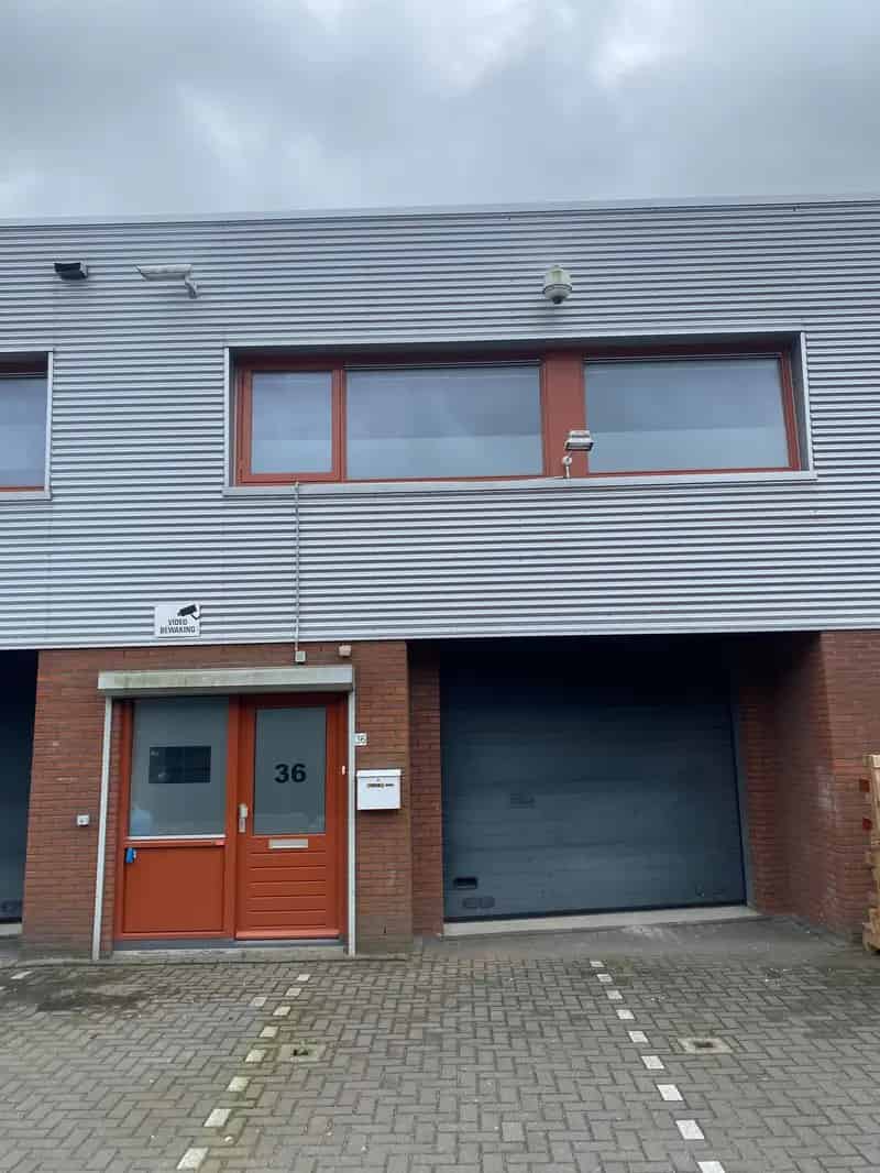 Bedrijfshal te Huur Almere Poort 140m² A++