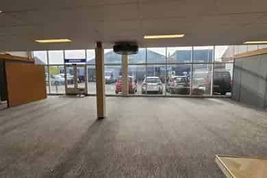 520 m2 Showroom te Huur Hilversum Centrum Parkeerplaatsen