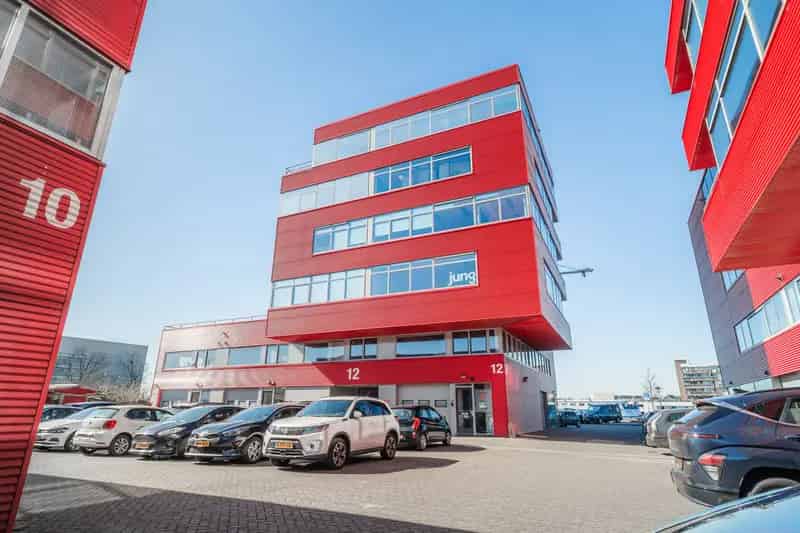 Kantoorruimte Haarlem 330m² te huur  Toplocatie Spaarne Dakterras 200m²