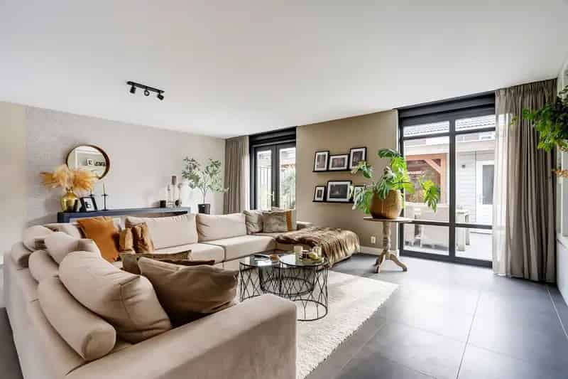 Huis te koop Spijkenisse: Luxe 2-onder-1-kapwoning Het Land
