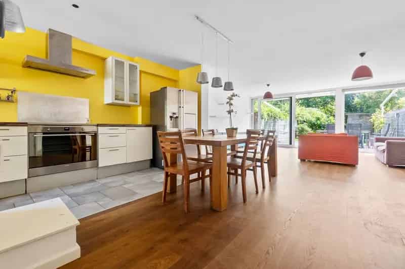 Ruime eengezinswoning Den Haag 4 slaapkamers 169m2 tuin