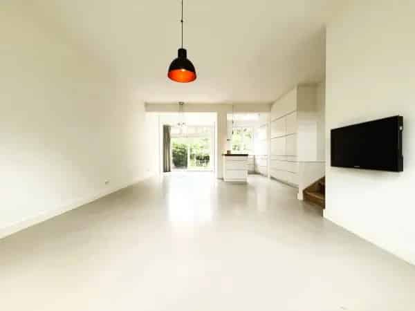 Huis Ringdijk Amsterdam: 3 Slaapkamers Grote Tuin