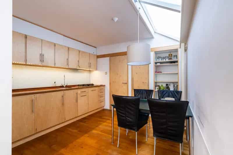 Huis te koop Delft: Charmante Grachtenwoning 62m2