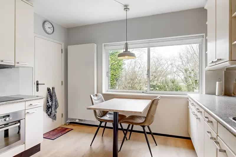 Ruime Twee Onder Een Kapwoning Maasland 4 slaapkamers Garage Oprit