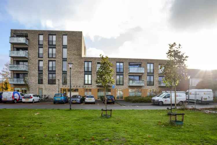 Senioren appartement nabij Hoge Vucht