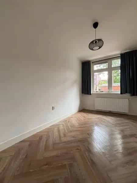 Studio Korrewegwijk 30m2 Direct Beschikbaar