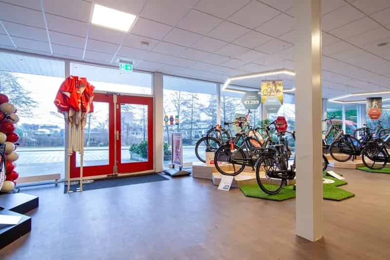 Winkelruimte te huur Waddinxveen 634m2