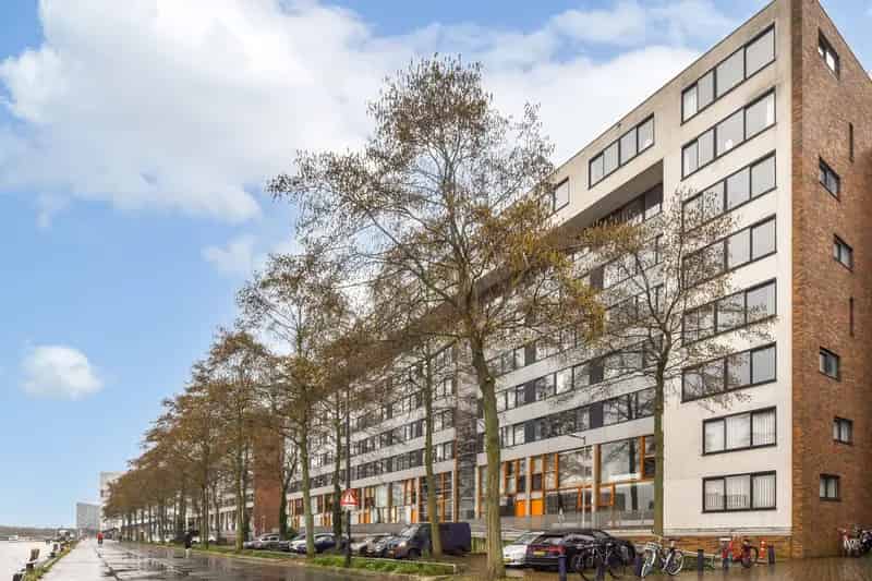 Modern appartement Amsterdam Veemkade 106m2 2 slaapkamers