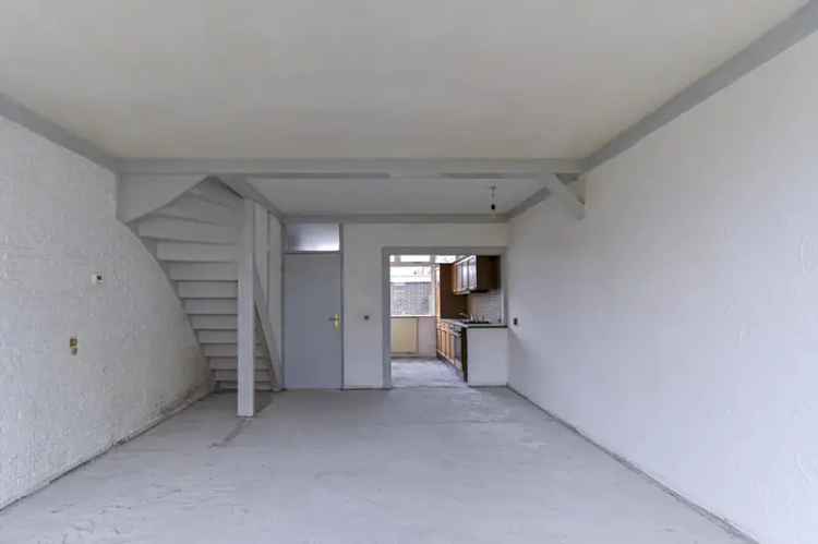 Hoekwoning met 3 slaapkamers en ruime tuin