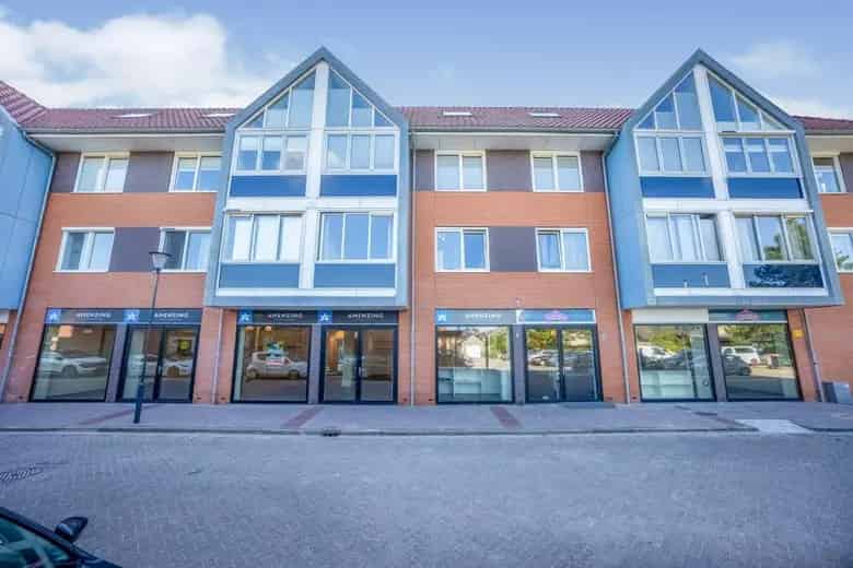 310 m2 Winkelruimte te Huur Anna Paulowna