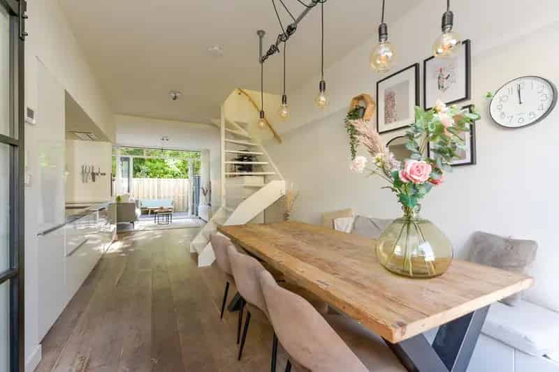 Gerenoveerde woning Voorburg 3 slaapkamers tuin balkon