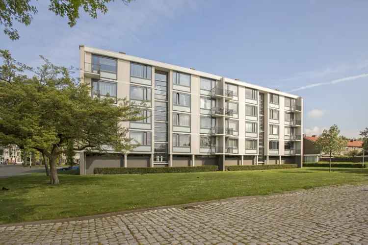 Ruime portiekwoningen nabij winkels