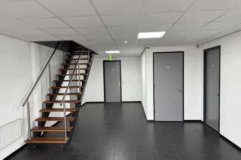 Bedrijfshal te Koop Holten 970m2
