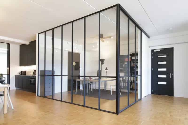 Bedrijfshal Amsterdam te koop: Wonen en Werken gecombineerd