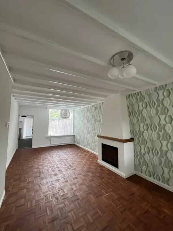 Jaren 30 Tussenwoning Stuivesantplein Tilburg 102m2 Gerenoveerd