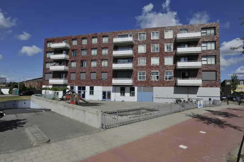 Seniorencomplex 55plus Gelijkvloerse Hoekwoning Groot Balkon