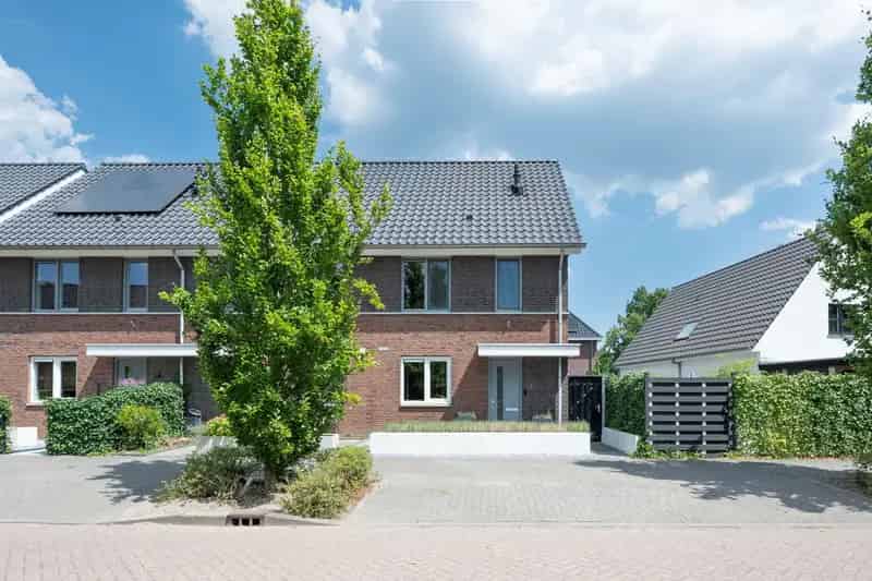 Huis te koop Bosschenhoofd: Moderne Hoekwoning nabij Bos