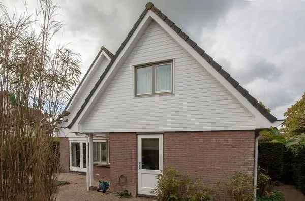 Huis Te Huur in Huizen, Noord-Holland