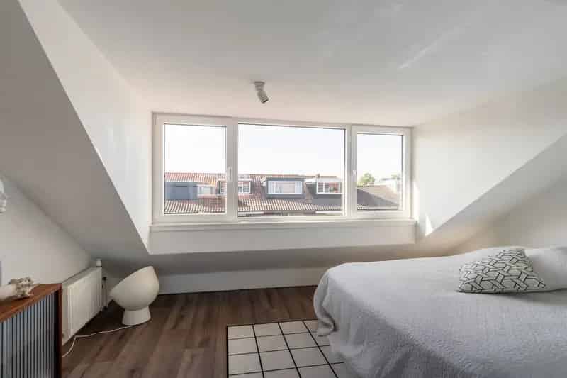 Huis te koop Vlaardingen Ambacht 4 slaapkamers jaren 30