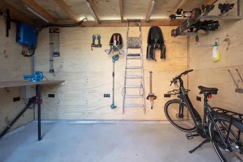Luxe Hoekwoning Holzenbosch 4 slaapkamers Ruime Tuin