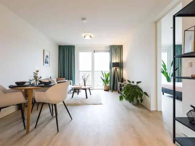 3-kamerappartement Amsterdam Zuidoost: Modern en Gemeubileerd