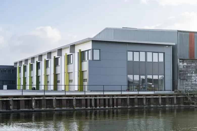 150 m2 bedrijfsruimte te koop in Harderwijk