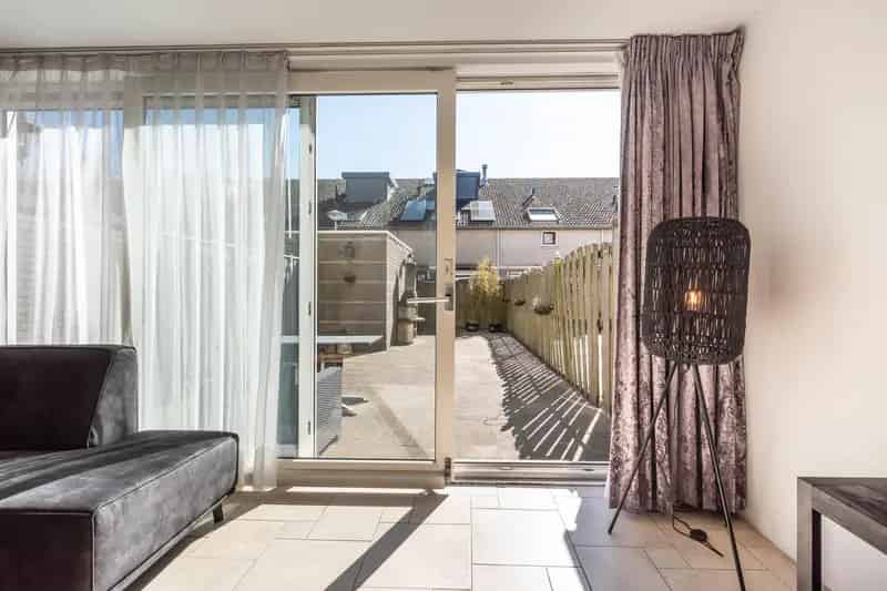 Huis te koop Amsterdam Noord: Ruime gezinswoning met tuin