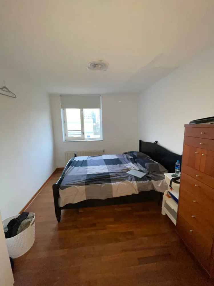 Room for sublet for 1 month in Lelylaan